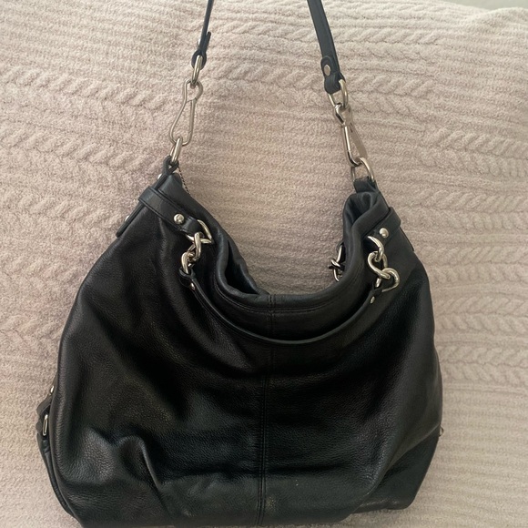 Vintage Black Leather Coach Hobo Bag - Picture 2 of 5